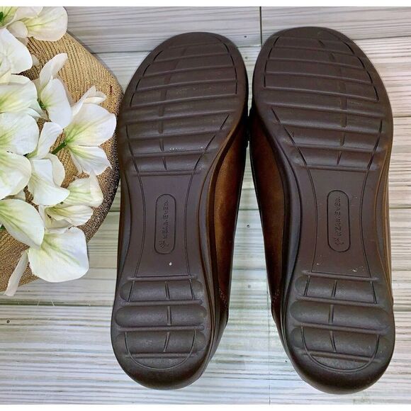 Wear Ever Britton Brown Faux Leather Loafer with Perforated topside S:7 - Picture 6 of 10